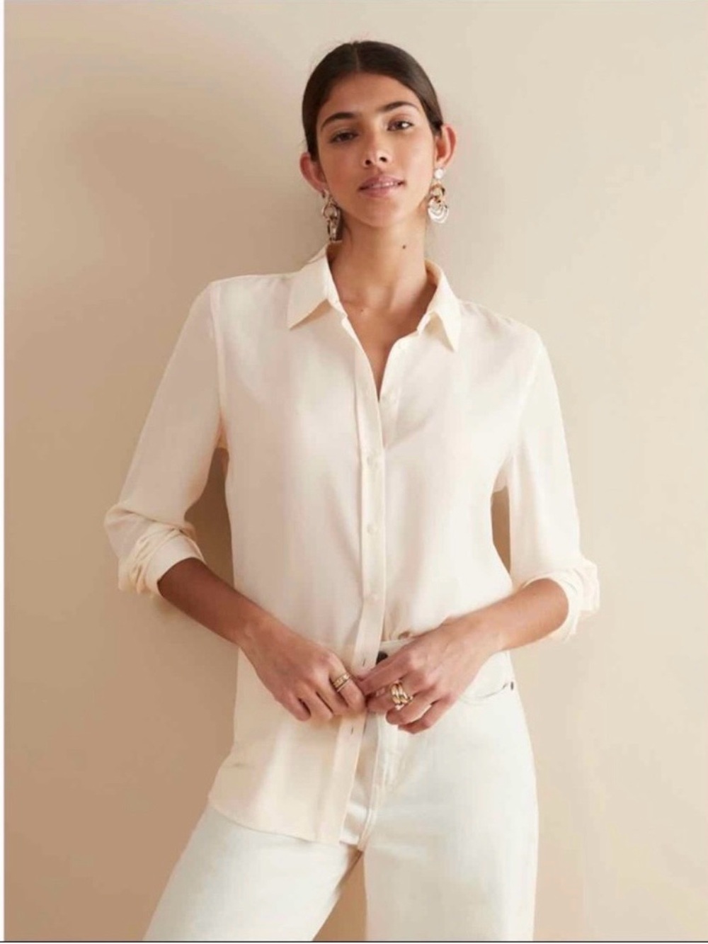 Banana Republic Cream Button-Down Shirt - Lightweight Collared Top